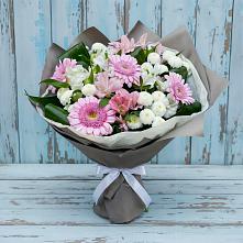 Букет цветов из:  Герберы, Альстромерии и Хризантемы #REPLACE_PRED# Красной Горке