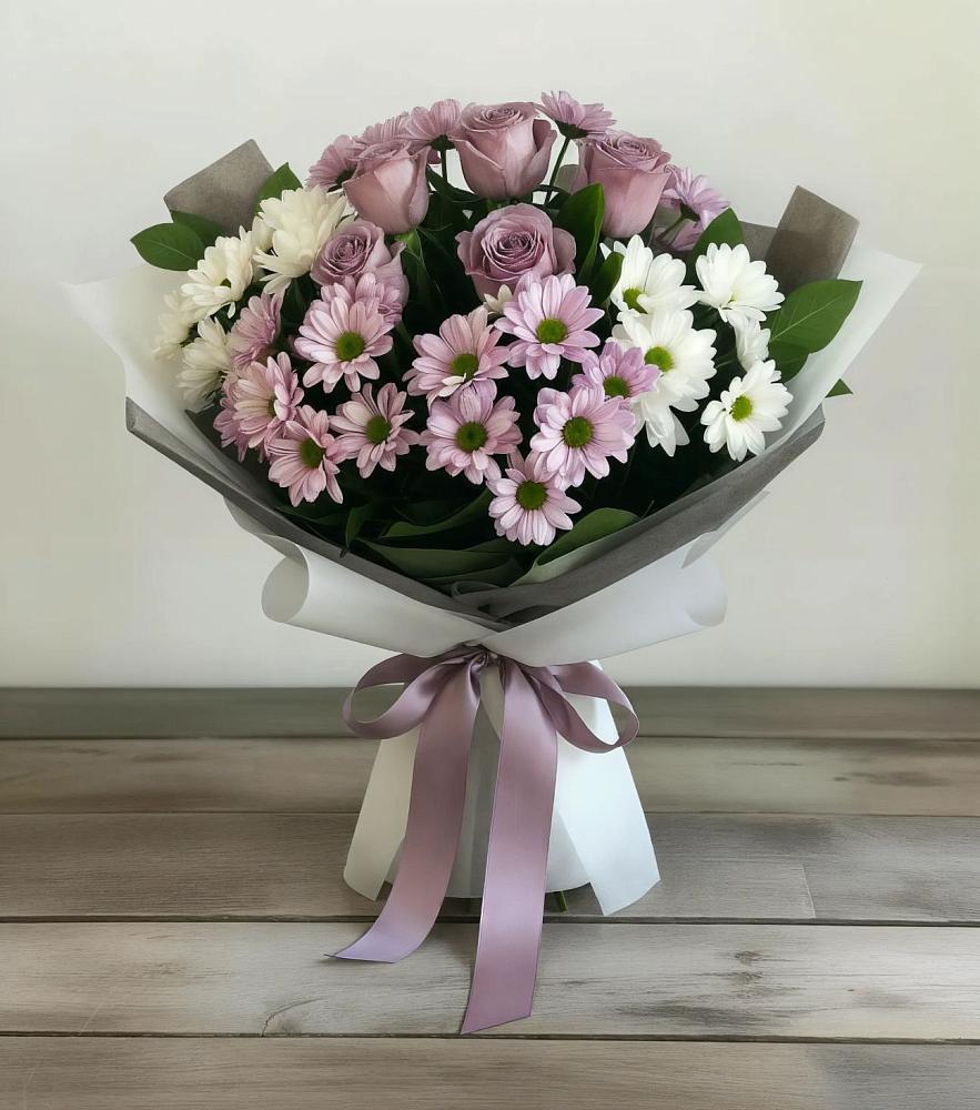 Букет цветов из: Хризантемы и Розы в Красной Горке