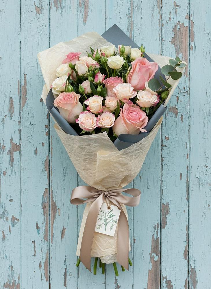 Букет цветов из: Розы в Красной Горке