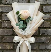 Букет цветов из:  Розы в Красной Горке