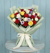 Букет цветов из:  Розы в Красной Горке