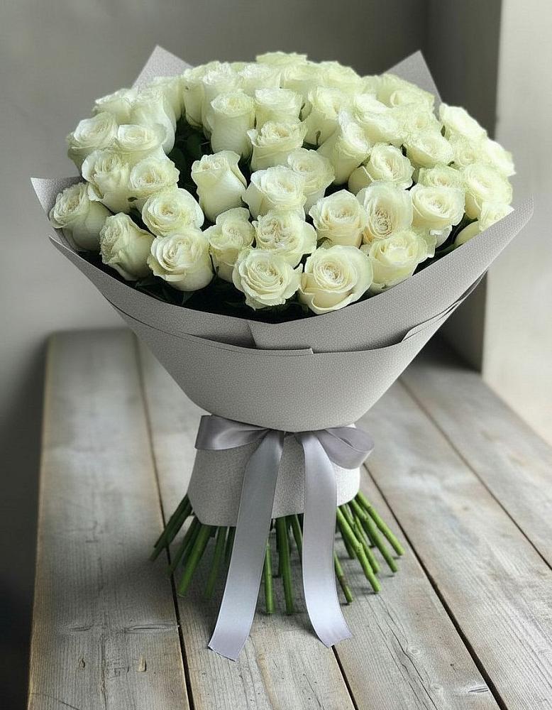 Букет 35 Белых роз в Красной Горке