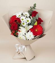 Букет цветов из:  Розы, Хризантемы, Герберы и Лилии в Красной Горке