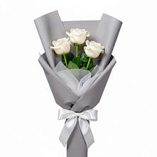 Букет 3 белые розы #REPLACE_PRED# Красной Горке