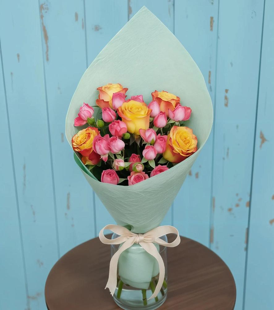 Букет цветов из: Розы в Красной Горке