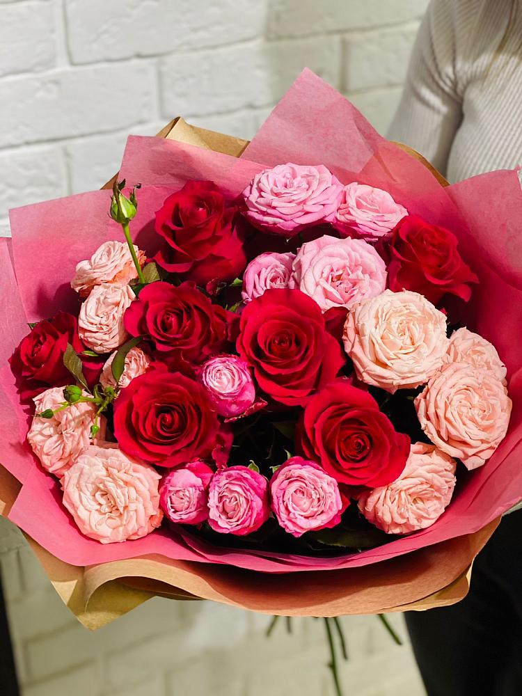 Букет цветов из: Розы в Красной Горке