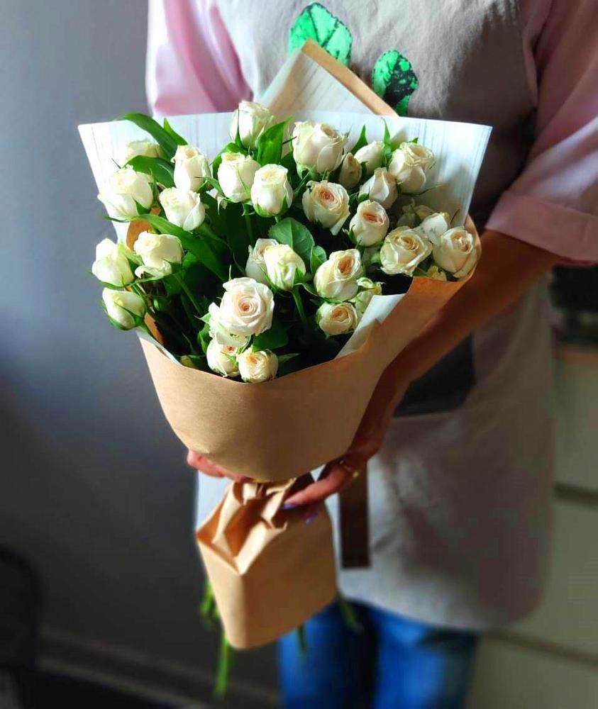 Букет цветов из: Розы в Красной Горке