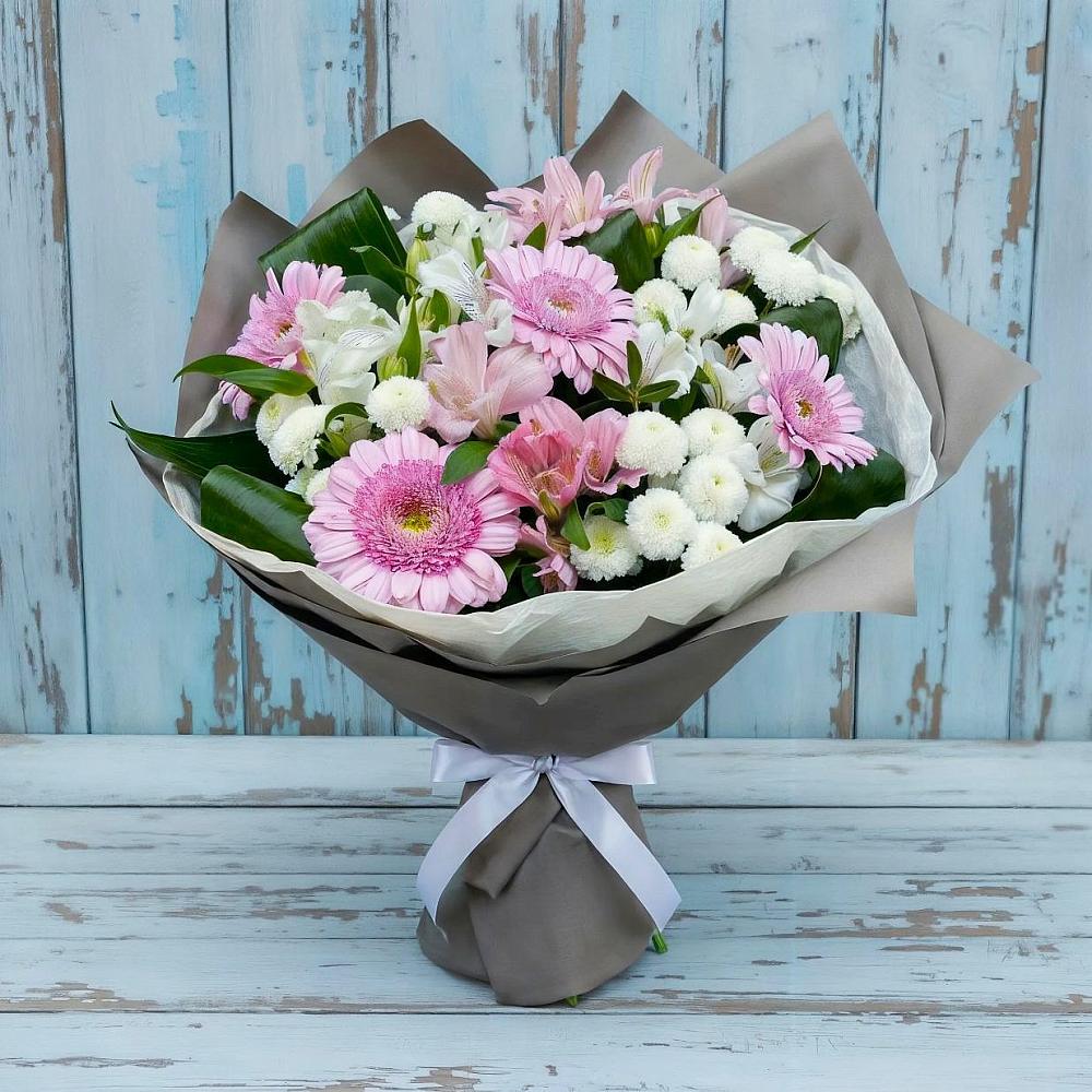 Букет цветов из: Герберы, Альстромерии и Хризантемы в Красной Горке