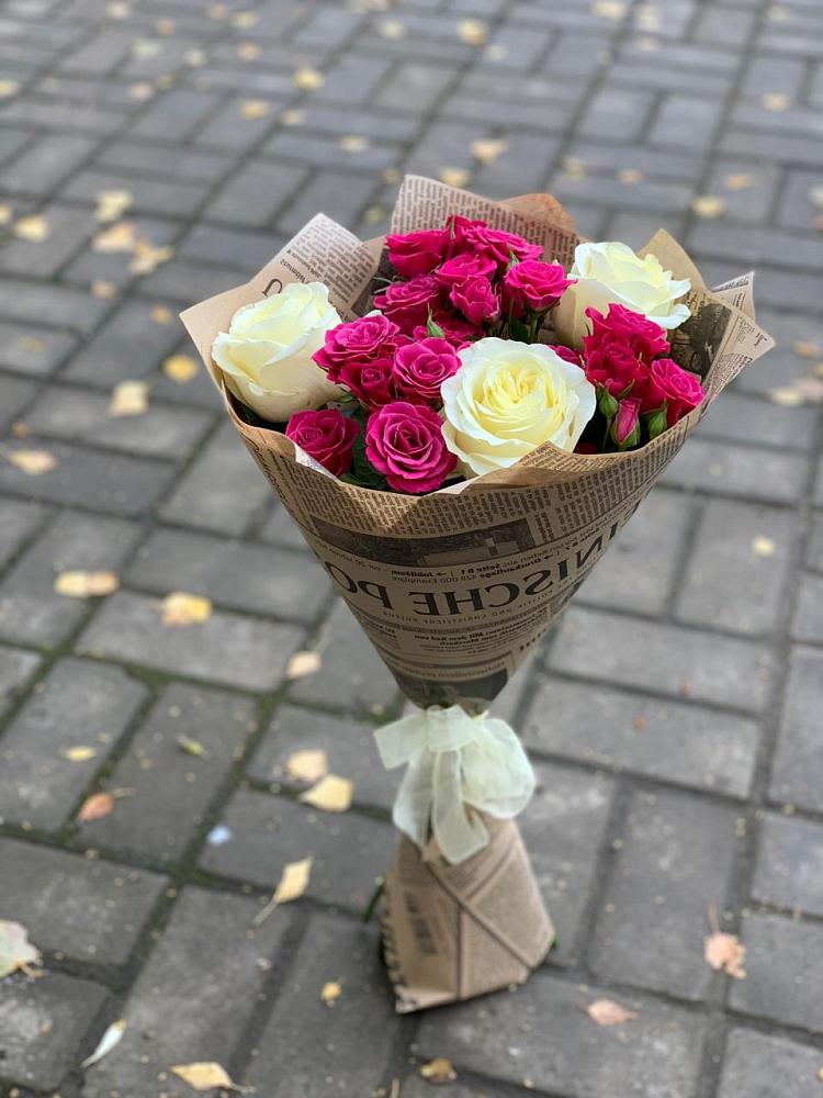 Букет цветов из: Розы в Красной Горке