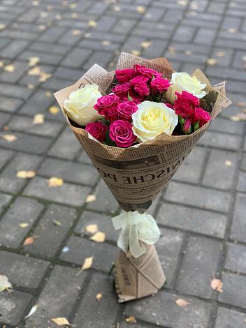 Букет цветов из: Розы в Красной Горке