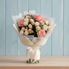 Букет цветов из:  Розы #REPLACE_PRED# Красной Горке