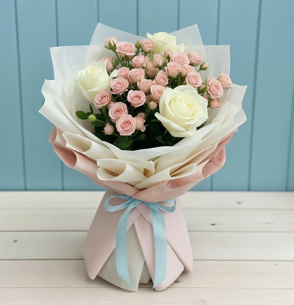 Букет цветов из: Розы в Красной Горке